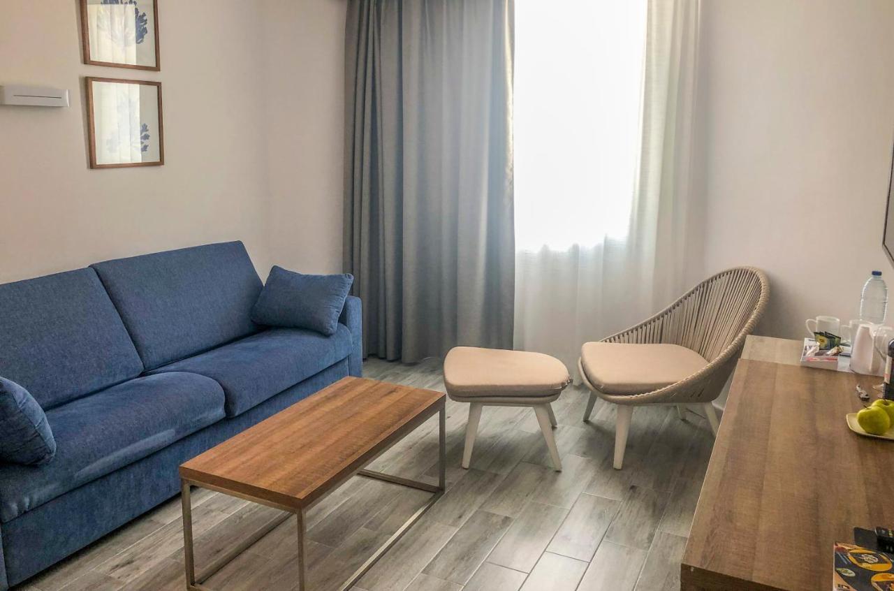 Globales Don Pedro - Adults Only Hotel Cala de Sant Vicenc Buitenkant foto